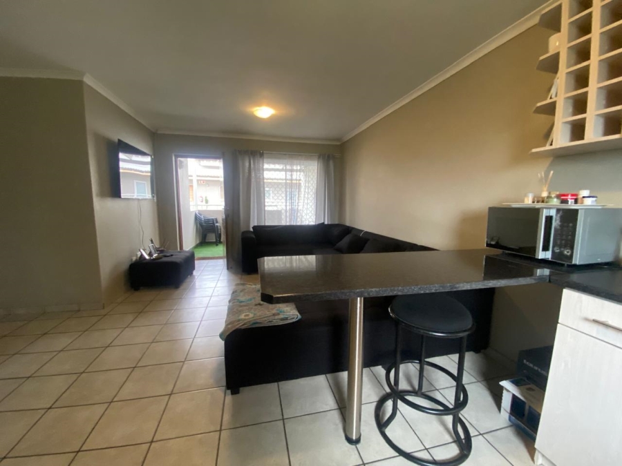 To Let 3 Bedroom Property for Rent in Klein Drakenstein Western Cape